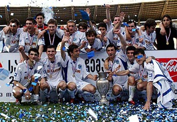 din300505bg_1_.jpg