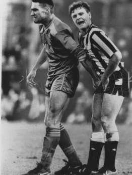 paul_gascoigne_7386677_hoch_templateId_renderScaled_property_Bild_height_349.jpg