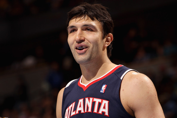 Zaza_Pachulia_Atlanta_Hawks_v_Denver_Nuggets__EiOl_L0S5el.jpg