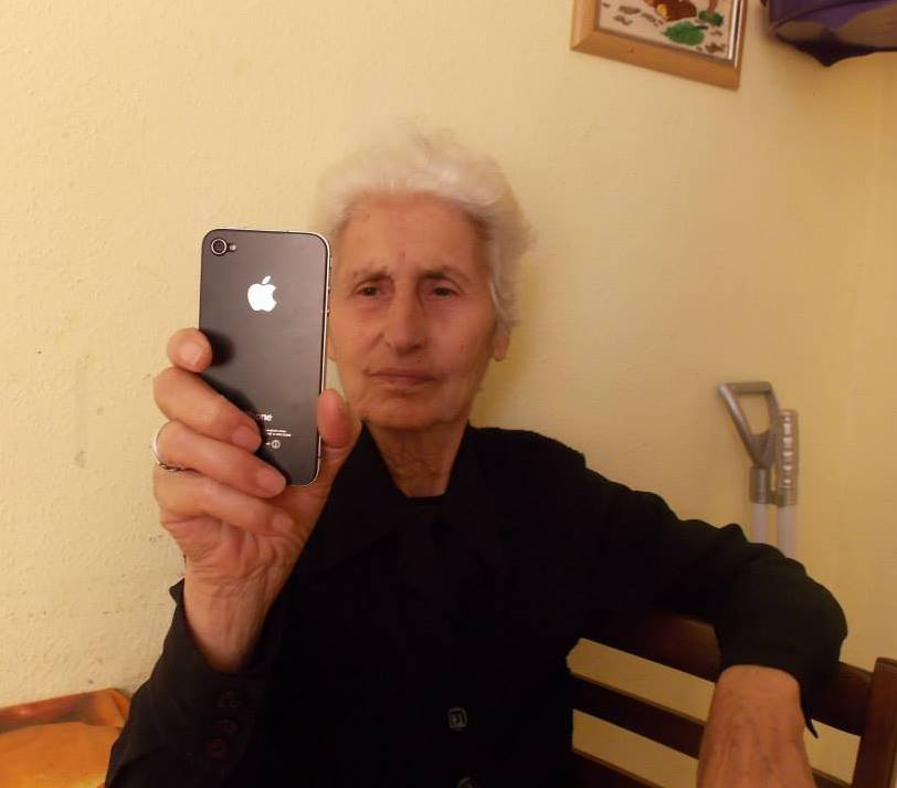 iphone.jpg