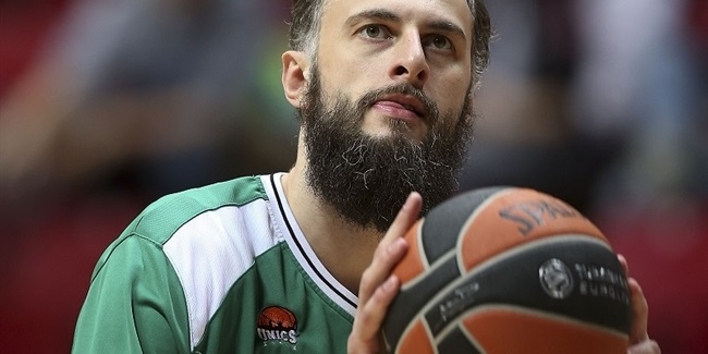 viktor_sanikidze_unics_kazan_eb14.jpg