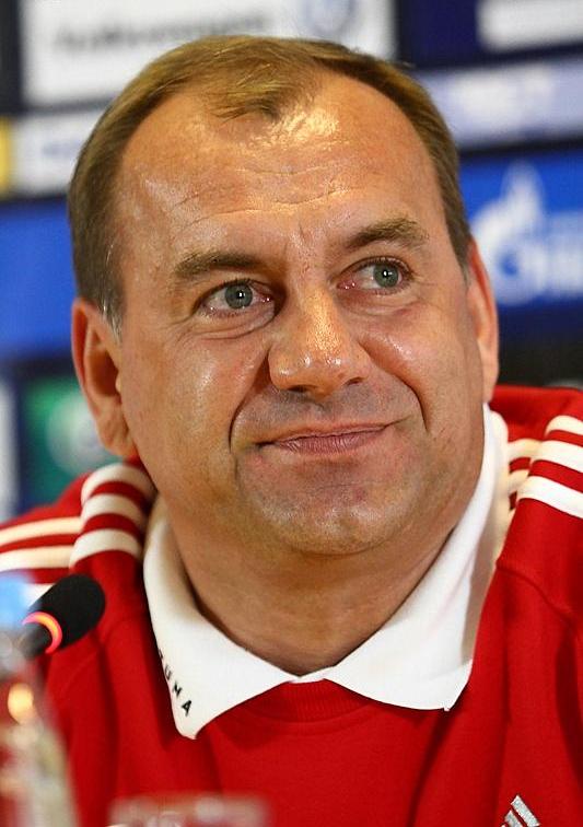 Vladim__r_Weiss__footballer_born_1964_.jpg