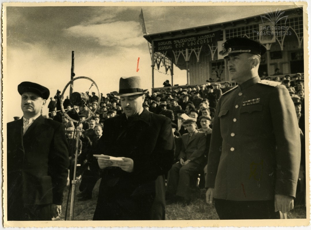 VAKE_Ipodromi_002.jpg