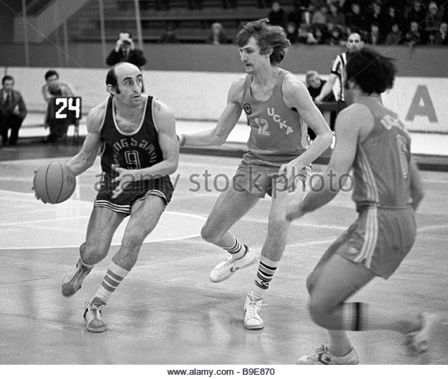 thrilling_moment_as_tbilissi_s_teimuraz_chikhladze_handles_the_ball_b9e870.jpg