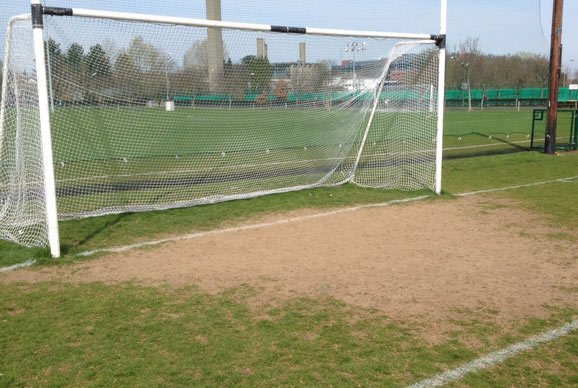 bad_goalmouth.jpg