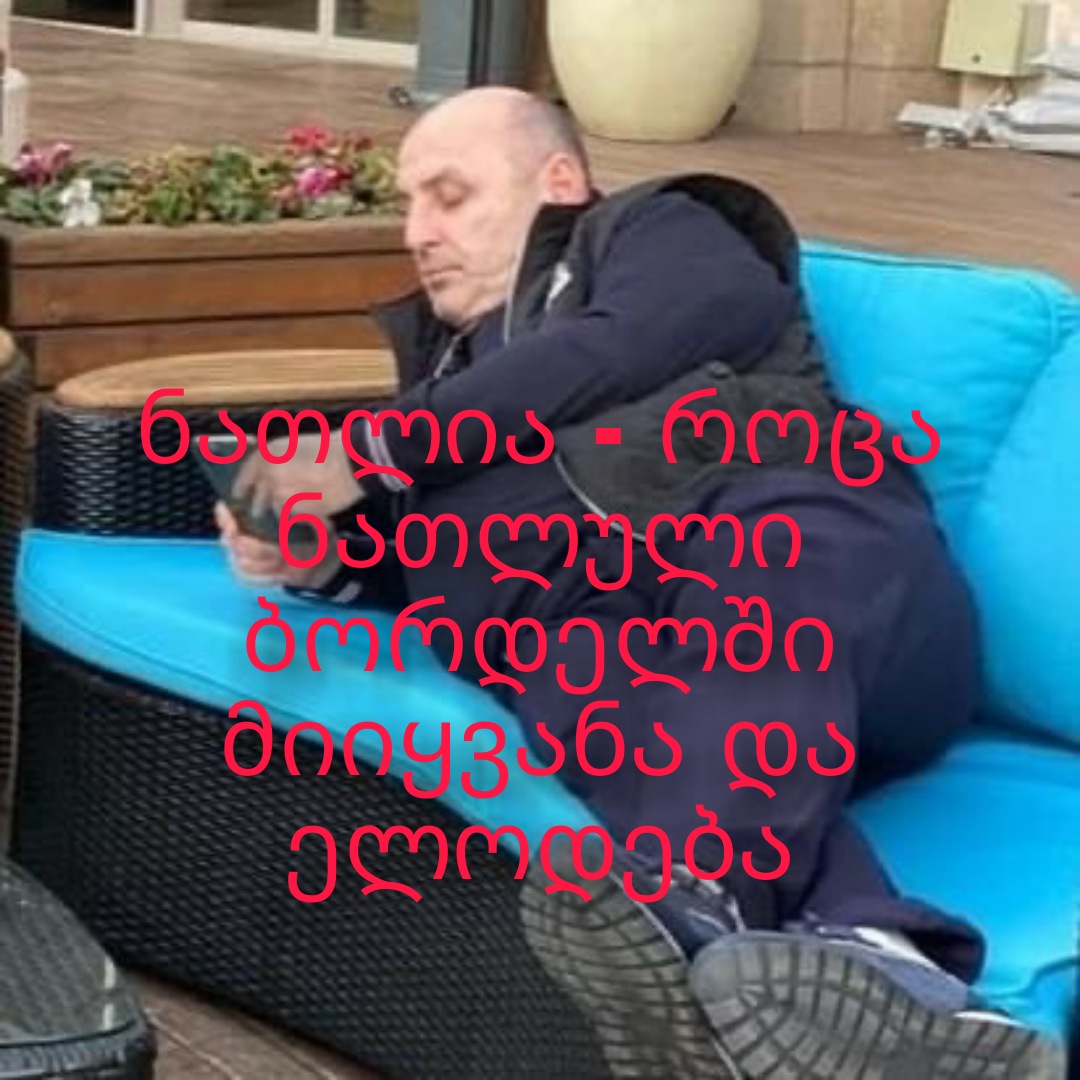 PicsArt_08_17_09.59.09.jpg