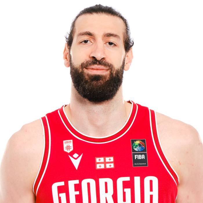 tornike_shengelia2_1ef3bcb1_0271_67aa_b406_31d546f29af9.png
