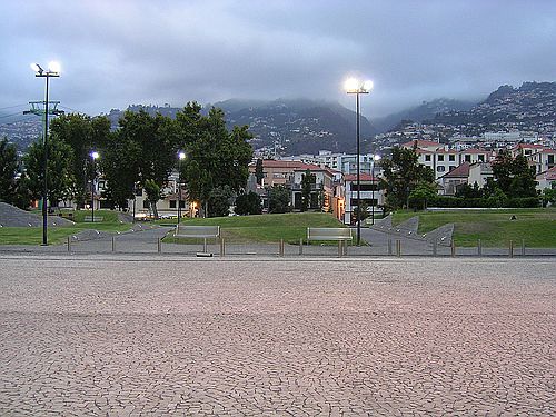 239212160_1aa10f02a1.jpg