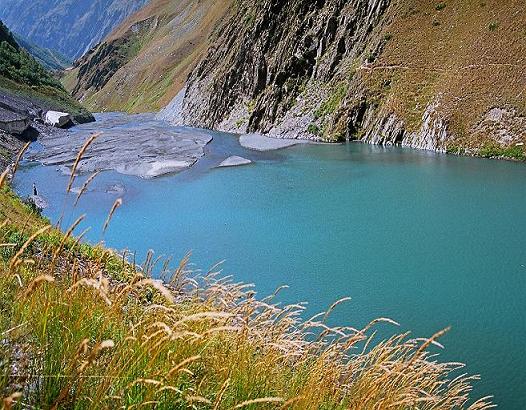 tusheti_larovanistba.jpg