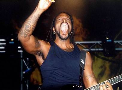sepultura2003_koeln1.jpg