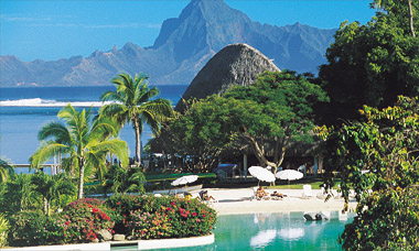 tahiti_pool.jpg