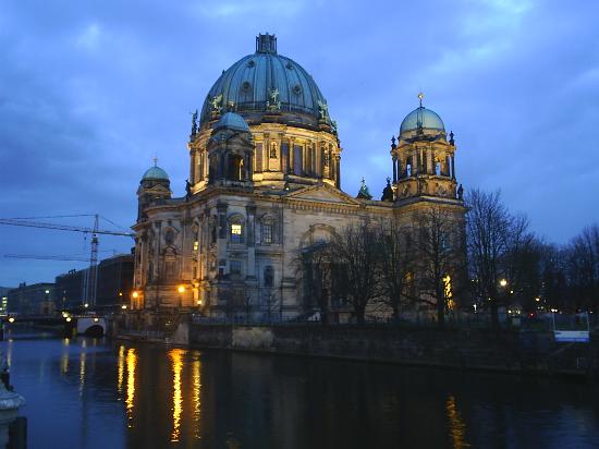berlin_dom.jpg