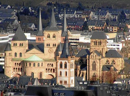 dom_trier_liebfrauenkirche.jpg