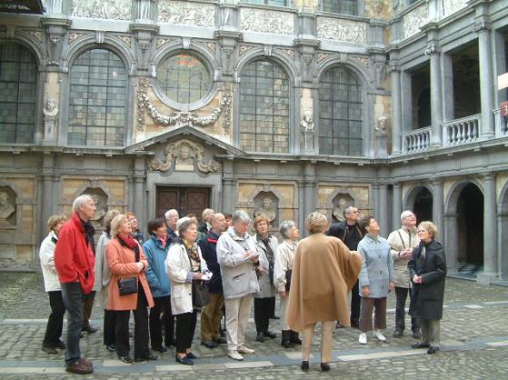 rubenshuis_cour.jpg