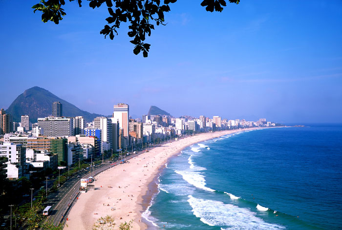 Ipanema_Beach_Rio_de_Janeiro_Brazil.jpg