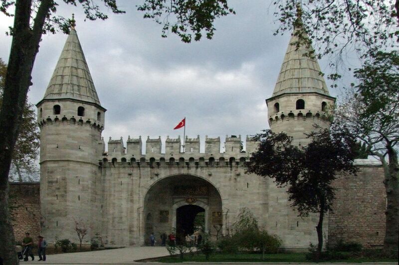 Istanbul_Topkapi_Sarayi.JPG