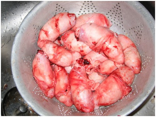 Rocky_Mountain_Oysters.jpg