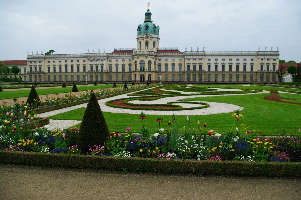 schloss_charlottenburg_erbaut_ab_31362.jpg