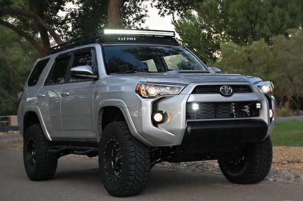 gray_lifted_2015_4runner_1.jpg