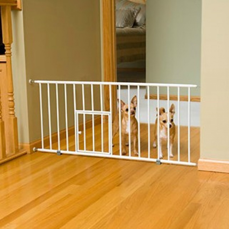 mini_pet_gate_with_pet_door_step_over_.jpg