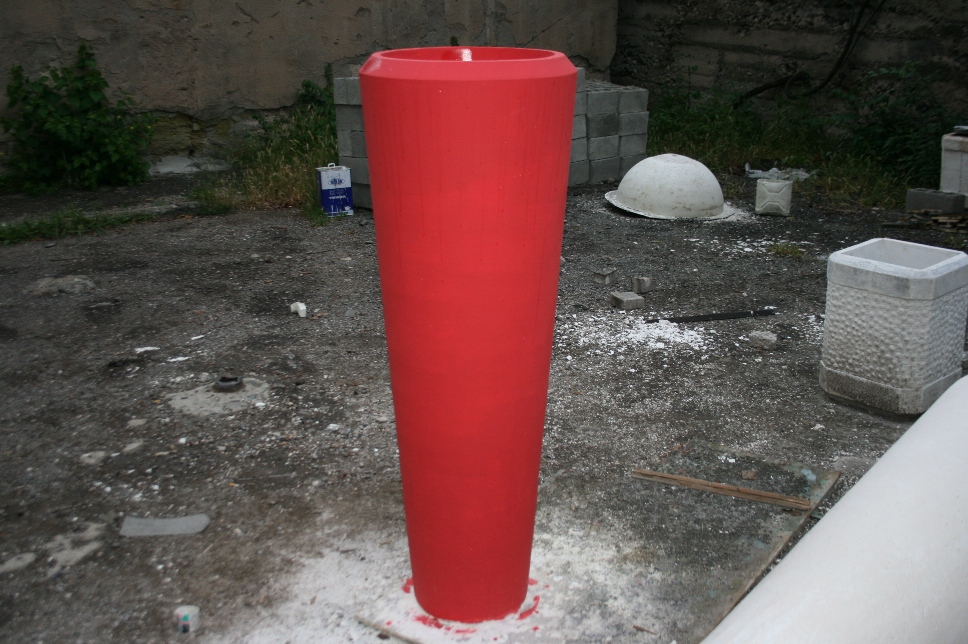 concrete_pot.jpg