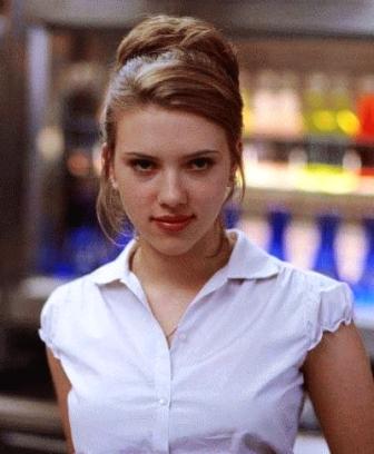 scarlett45johansson02.jpg