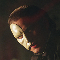 gerard_butler_the_phantom_of_the_opera_interview_top.jpg