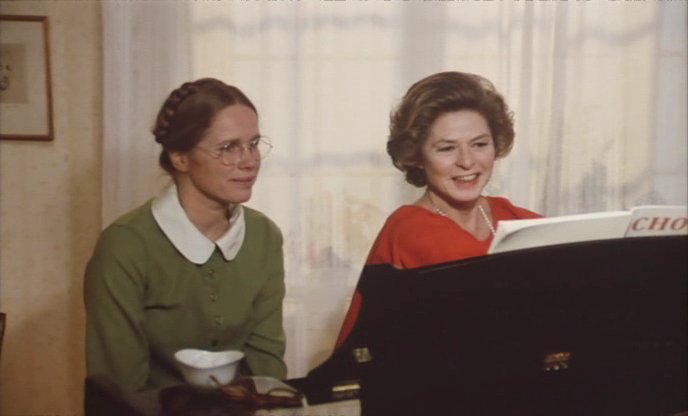 Ingrid_Bergman_and_Liv_Ullmann_in_Autumn_Sonata.jpg