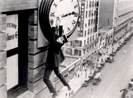 harold_lloyd_help.jpg