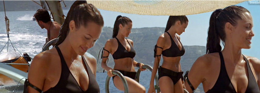 A_Jolie_TombCL01_DL.jpg