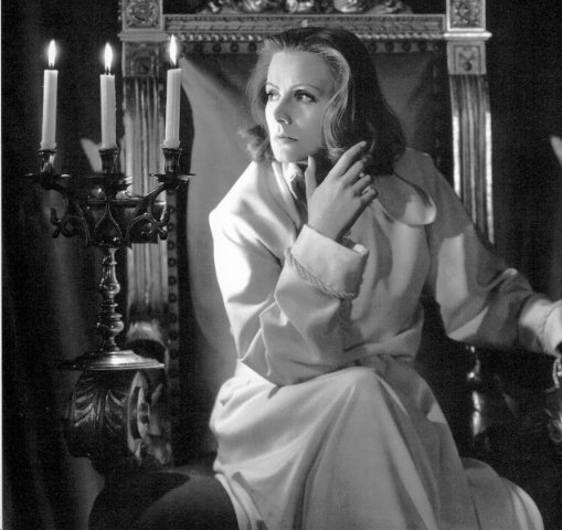 garbo35.jpg