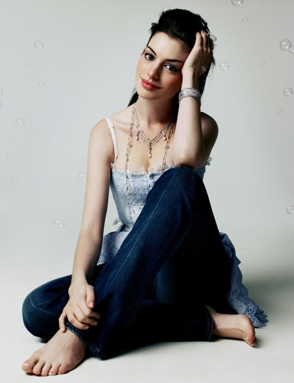anne_hathaway.jpg