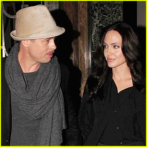 angelina_jolie_billion_dollar_babe.jpg