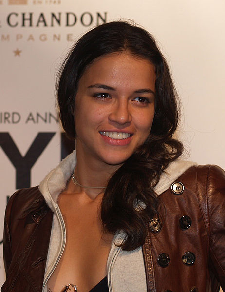 462px_Rodriguez_crop.jpg