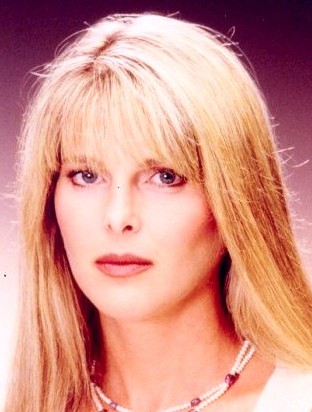catherine_oxenberg_gallery_1.jpg
