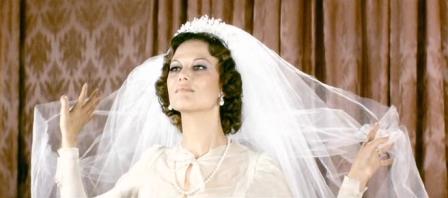 Gruppo_di_famiglia_in_un_interno__Luchino_Visconti__1974_.avi_004126080.jpg