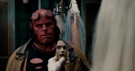 Hellboy_2__2008__RUS__DVDRip__.avi_003199360.jpg