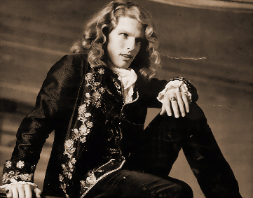 Lestat.gif