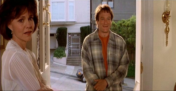 600full_mrs._doubtfire_screenshot.jpg