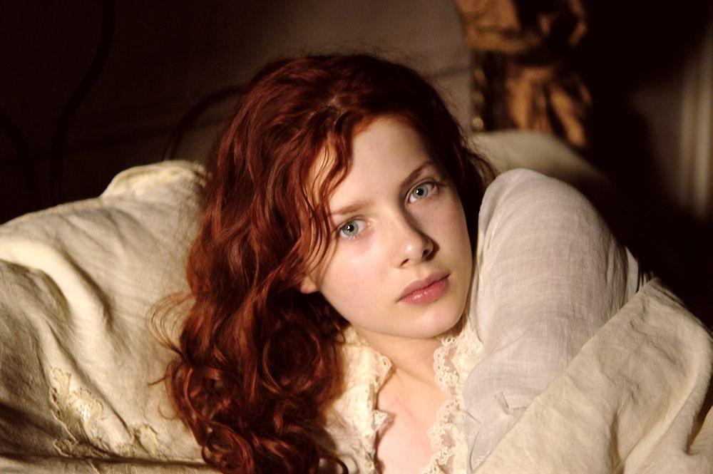 perfume__rachel_hurd_wood.jpg