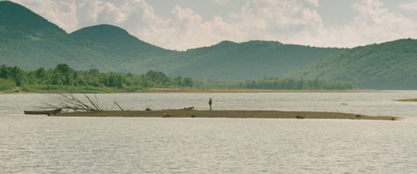 corn_island_river_01.jpg