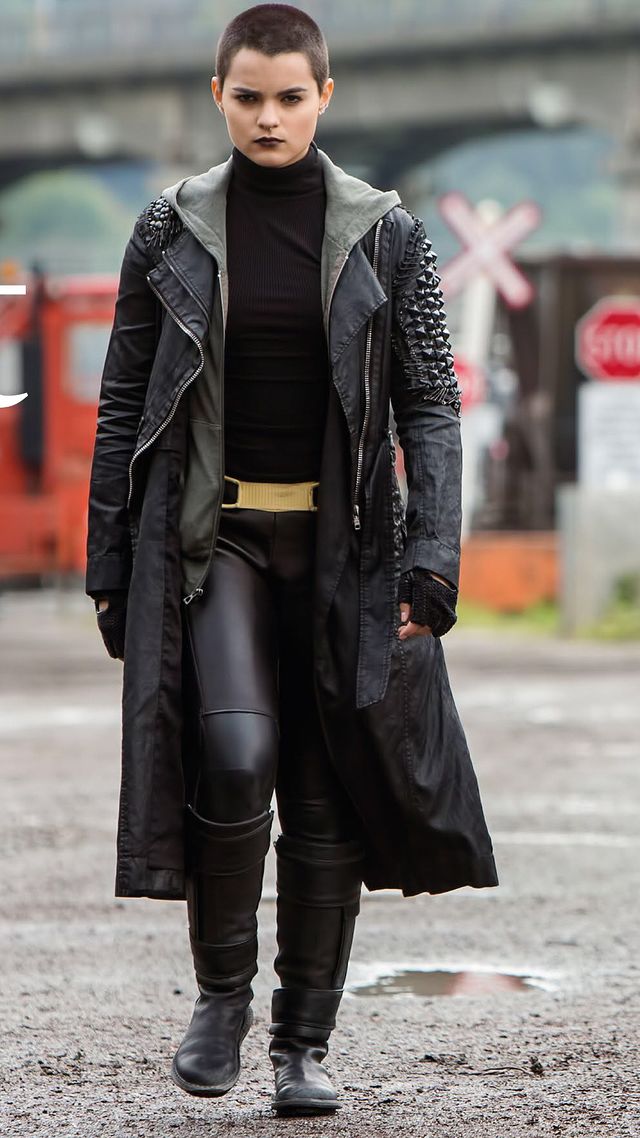 Negasonic_Teenage_Warhead_Total_Film_Magazine_deadpool_2016_39218539_640_1138.jpg
