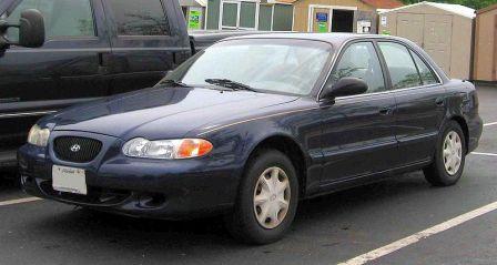 800px_95_98_Hyundai_Sonata.jpg