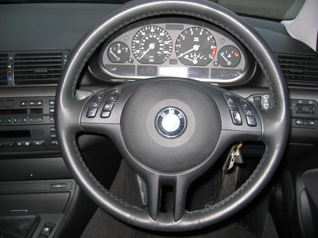 bmw_e46_shiny_steering_wheel_6.jpg