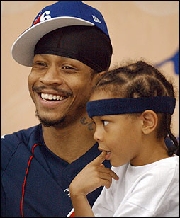 iverson_son_254_030825.jpg