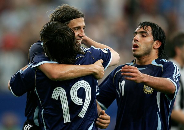 oly_full.getty_57625923jf125_group_c_argen_11_05_58_am