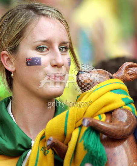 Copy_of_aus.jpg