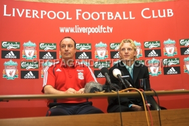 Kuyt___Rafa.jpg