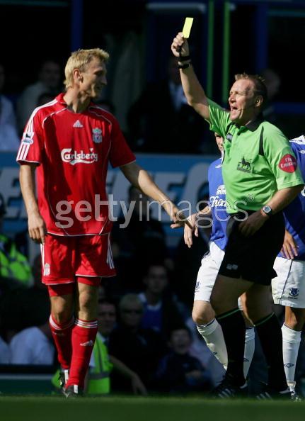 hypia_yellow_card.jpg