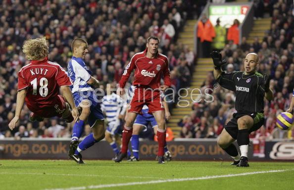 Kuyt_Goal_Moment.jpg